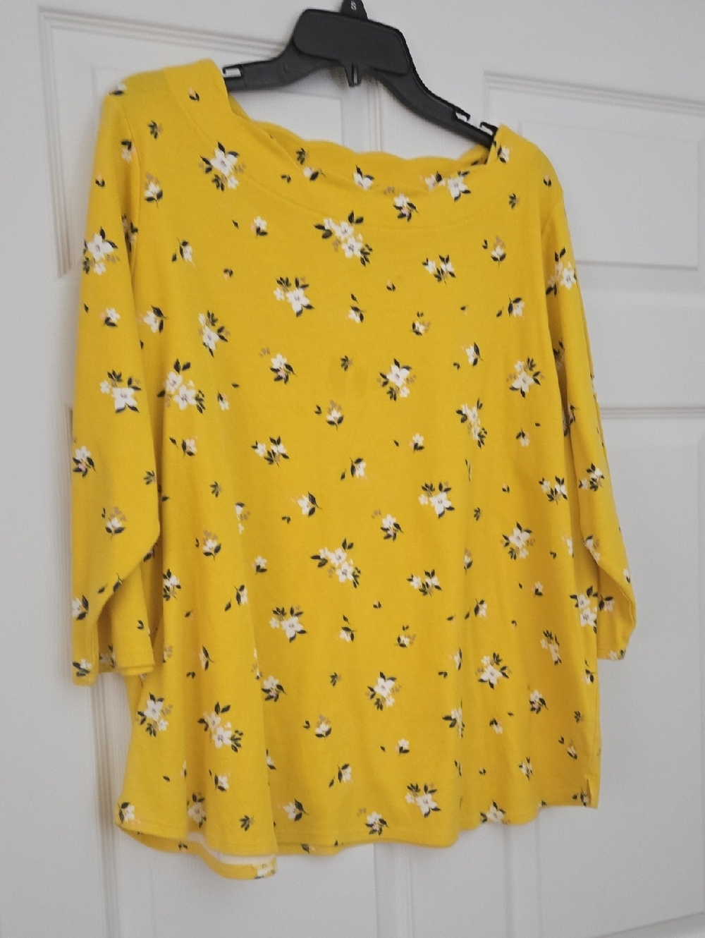 croft & barrow Yellow Floral Long Sleeve Boatneck Top
